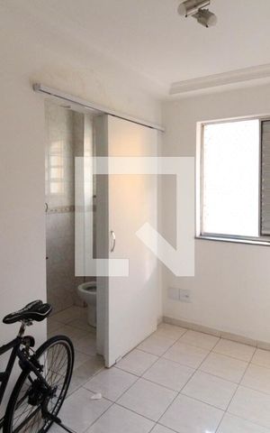 Apartamento à venda com 128m², 4 quartos e sem vaga Apartamento à venda com 128m², 4 quartos e sem vagaSuíte 2