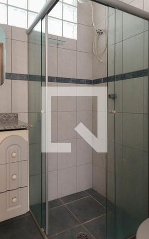 Apartamento à venda com 128m², 4 quartos e sem vaga Apartamento à venda com 128m², 4 quartos e sem vagaBanheiro