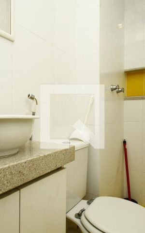 Apartamento para alugar com 78m², 2 quartos e 1 vagaBanheiro Social