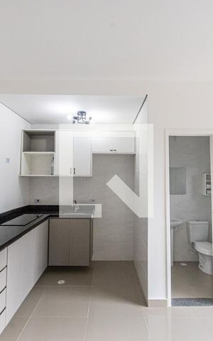 Apartamento à venda com 46m², 2 quartos e 1 vaga Apartamento à venda com 46m², 2 quartos e 1 vagaSala e Cozinha