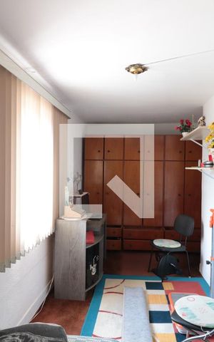 Casa para alugar com 130m², 2 quartos e 8 vagasQuarto 2