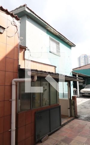 Casa para alugar com 130m², 2 quartos e 8 vagasGaragem