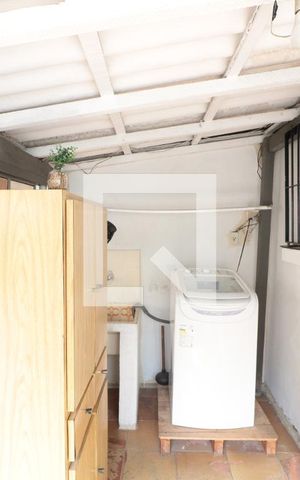 Casa para alugar com 130m², 2 quartos e 8 vagasÁrea de Serviço