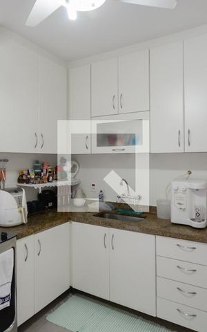 Apartamento à venda com 110m², 2 quartos e 1 vagaCozinha e Área de Serviço