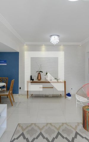 Apartamento à venda com 110m², 2 quartos e 1 vagaSala