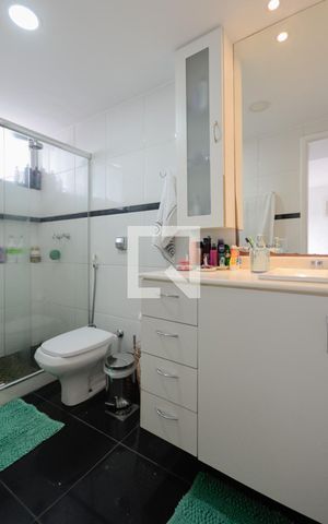 Apartamento à venda com 110m², 2 quartos e 1 vagaBanheiro Suíte