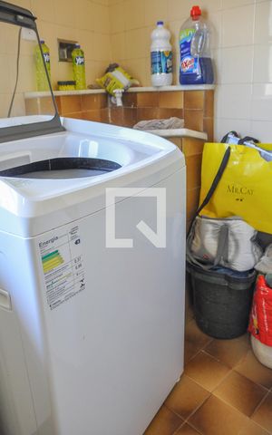 Casa à venda com 100m², 2 quartos e sem vagaÁrea de Serviço