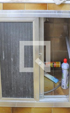 Casa à venda com 100m², 2 quartos e sem vagaBanheiro