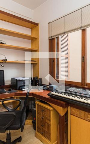 Apartamento à venda com 113m², 3 quartos e 2 vagasQuarto 4