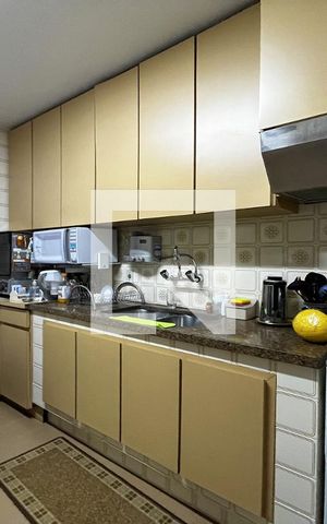 Casa à venda com 270m², 3 quartos e 2 vagasCozinha