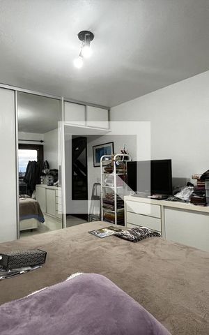 Casa à venda com 270m², 3 quartos e 2 vagasSuíte