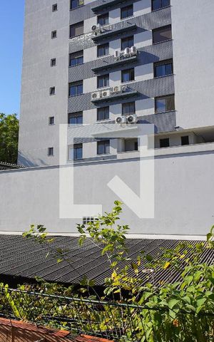 Apartamento para alugar com 156m², 3 quartos e sem vagaQuarto 1 - Vista