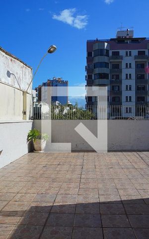 Apartamento para alugar com 156m², 3 quartos e sem vagaTerraço