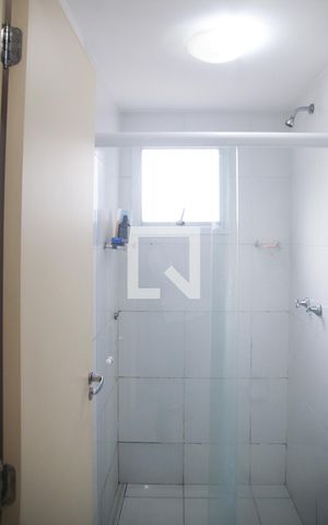 Apartamento à venda com 55m², 2 quartos e 1 vaga Apartamento à venda com 55m², 2 quartos e 1 vagaBanheiro Corredor
