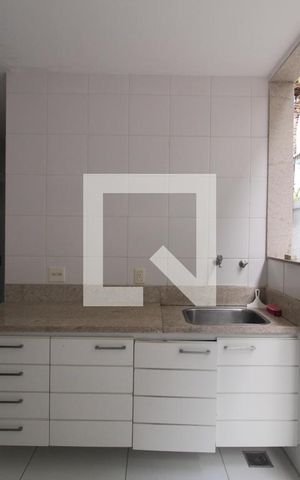 Casa de condomínio à venda com 997m², 6 quartos e 4 vagasÁrea de Serviço