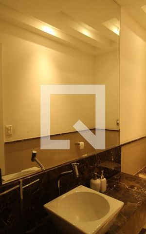 Casa de condomínio à venda com 997m², 6 quartos e 4 vagasLavabo