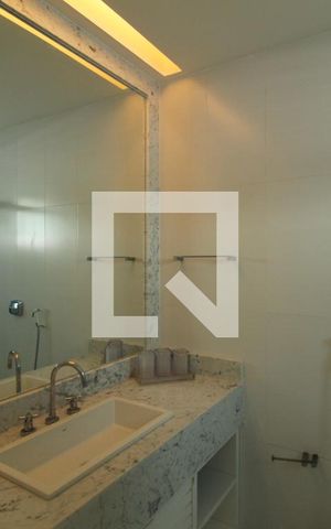 Casa de condomínio à venda com 997m², 6 quartos e 4 vagasBanheiro - Suíte 3