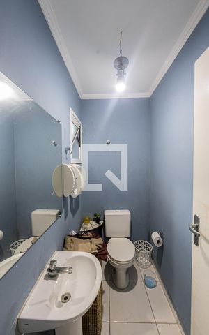 Casa à venda com 165m², 3 quartos e 6 vagas
