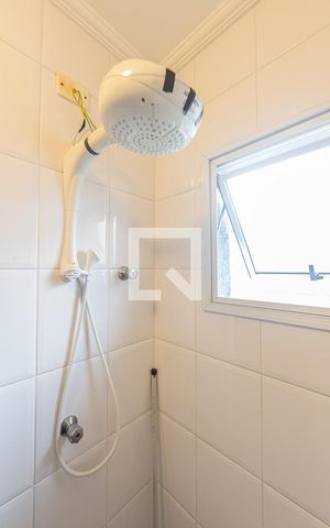 Casa à venda com 165m², 3 quartos e 6 vagas