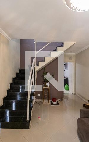 Casa à venda com 165m², 3 quartos e 6 vagas