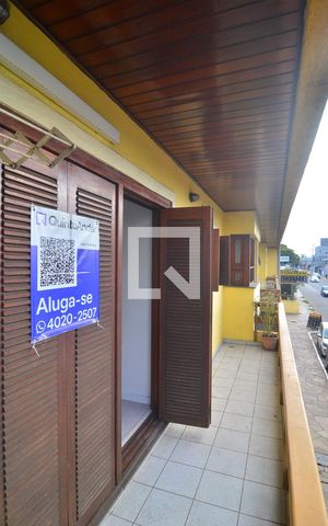 Apartamento à venda com 64m², 1 quarto e sem vagaSacada