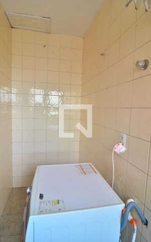 Apartamento à venda com 64m², 1 quarto e sem vagaÁrea de serviço