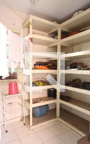 Casa à venda com 457m², 3 quartos e 1 vagaQuarto de Serviço