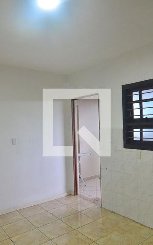 Casa à venda com 239m², 6 quartos e 2 vagasCasa 2 - Cozinha