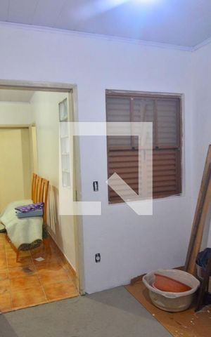 Casa à venda com 239m², 6 quartos e 2 vagasCasa 3 - Quarto