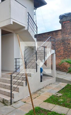 Casa à venda com 239m², 6 quartos e 2 vagasPátio