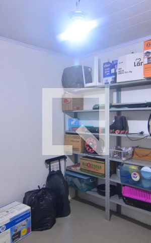 Casa à venda com 239m², 6 quartos e 2 vagasCasa 3 - Quarto