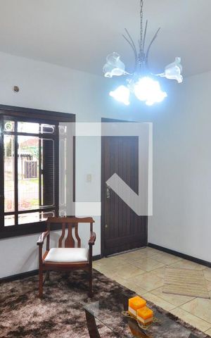 Casa à venda com 239m², 6 quartos e 2 vagasSala