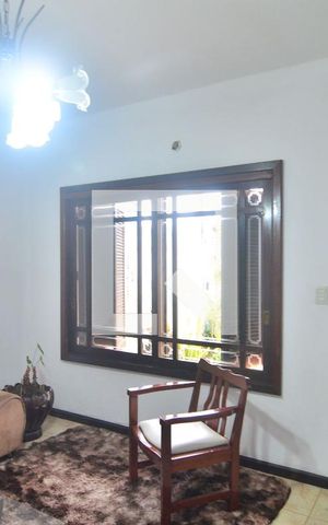 Casa à venda com 239m², 6 quartos e 2 vagasSala