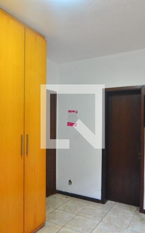 Casa à venda com 239m², 6 quartos e 2 vagasCasa 1 - Suíte