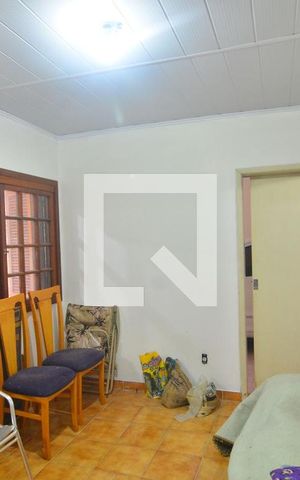 Casa à venda com 239m², 6 quartos e 2 vagasCasa 3 - Sala