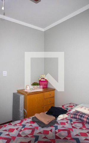 Casa à venda com 287m², 3 quartos e 3 vagas Casa à venda com 287m², 3 quartos e 3 vagasQuarto 1