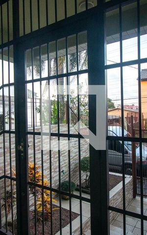 Casa à venda com 287m², 3 quartos e 3 vagas Casa à venda com 287m², 3 quartos e 3 vagasVista da Dependência