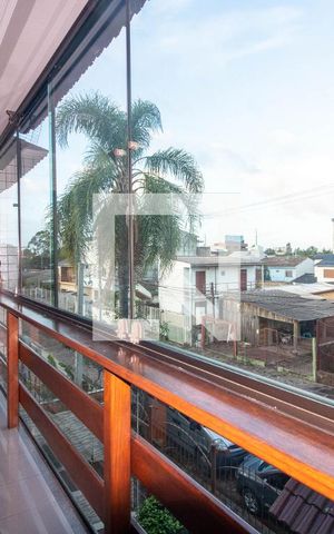 Casa à venda com 287m², 3 quartos e 3 vagas Casa à venda com 287m², 3 quartos e 3 vagasVaranda da Sala de Estar