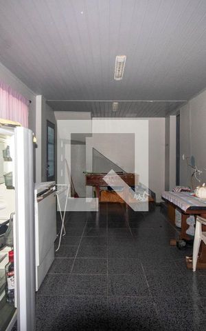 Casa à venda com 287m², 3 quartos e 3 vagas Casa à venda com 287m², 3 quartos e 3 vagasSalão com Churrasqueira