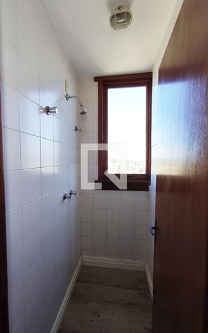 Apartamento à venda com 540m², 4 quartos e 4 vagas Apartamento à venda com 540m², 4 quartos e 4 vagasBanheiro 2º andar