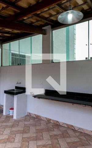 Apartamento à venda com 150m², 3 quartos e 2 vagas Apartamento à venda com 150m², 3 quartos e 2 vagasÁrea de Serviço
