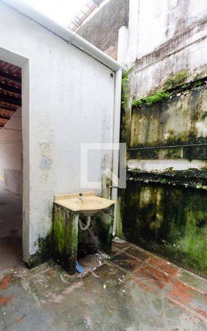 Casa para alugar com 79m², 2 quartos e 2 vagasÁrea Externa