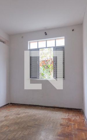 Casa para alugar com 79m², 2 quartos e 2 vagasQuarto 1
