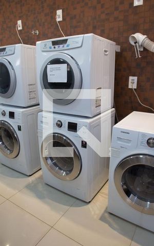 Studio para alugar com 44m², 1 quarto e 1 vagaÁrea comum - lavanderia