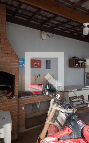 Casa à venda com 400m², 3 quartos e 7 vagasÁrea Churrasqueira