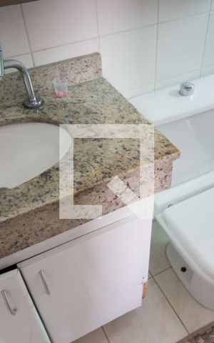 Casa à venda com 400m², 3 quartos e 7 vagasBanheiro da Suíte 2
