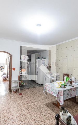 Casa à venda com 290m², 3 quartos e 2 vagas Casa à venda com 290m², 3 quartos e 2 vagasCozinha