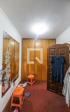 Casa à venda com 290m², 3 quartos e 2 vagas Casa à venda com 290m², 3 quartos e 2 vagasSuite 2