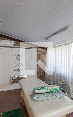 Casa à venda com 290m², 3 quartos e 2 vagas Casa à venda com 290m², 3 quartos e 2 vagasSuite 2