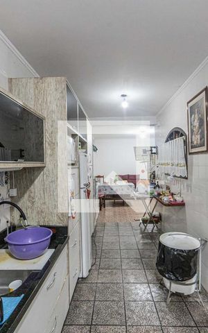 Casa à venda com 290m², 3 quartos e 2 vagas Casa à venda com 290m², 3 quartos e 2 vagasCozinha